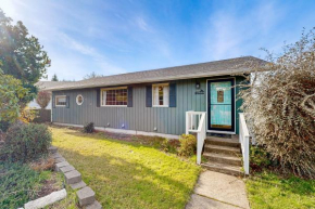 Reedsport Hideaway
